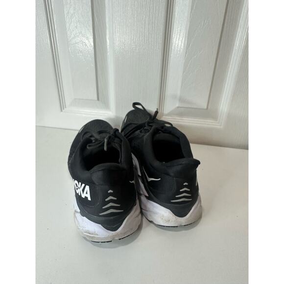 Hoka One One Clifton 8 Women’s Sz 7.5B Black White Sneakers Nice Light Use - Picture 5 of 7